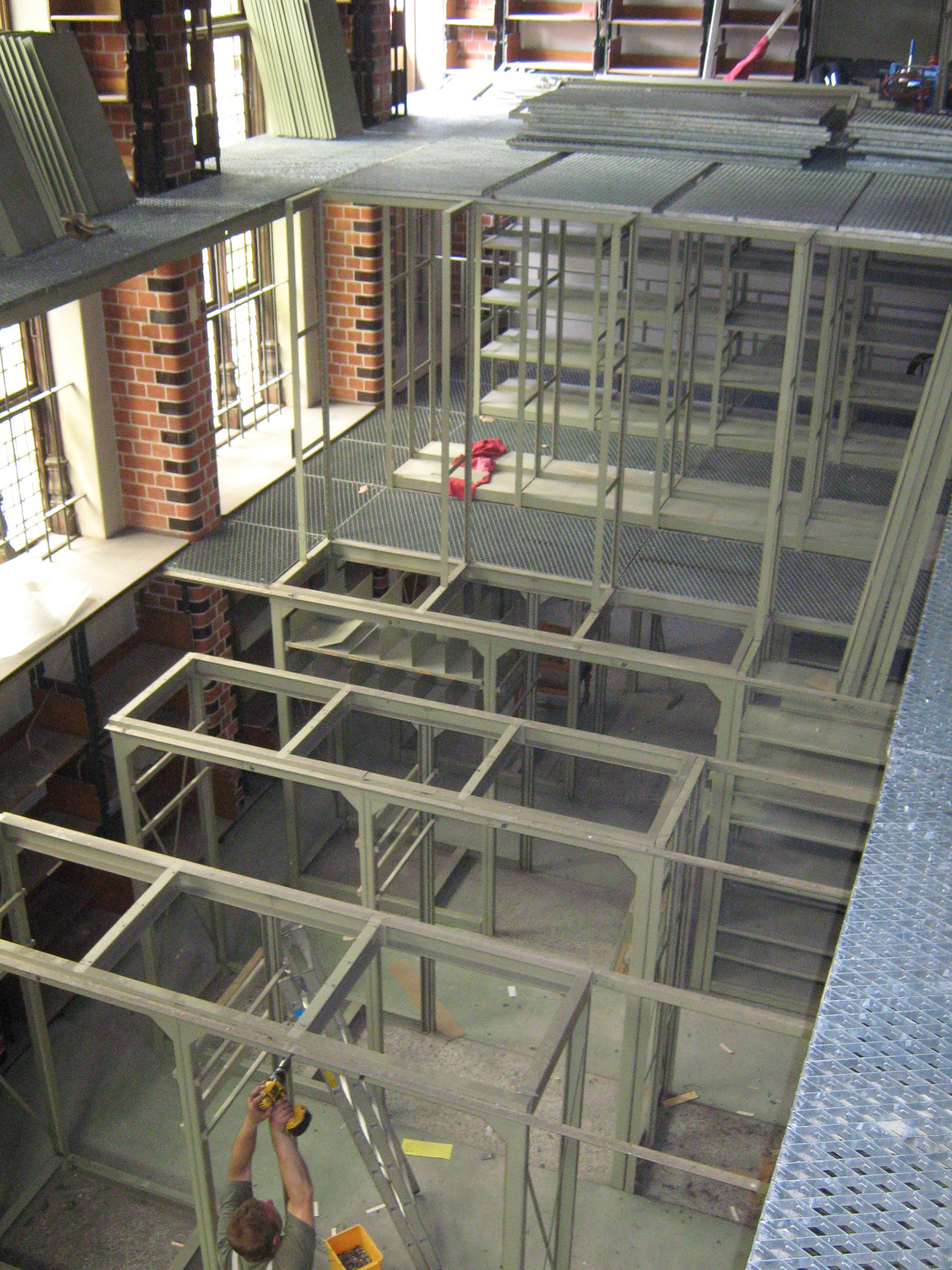 Fahrradüberdachung aus verzinktem Stahl